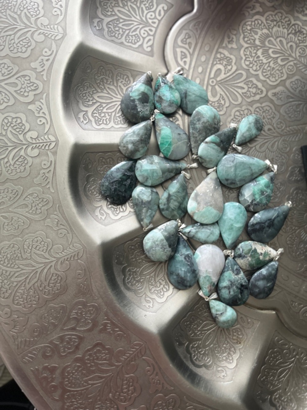Emerald Pendant - Picture 4 of 4